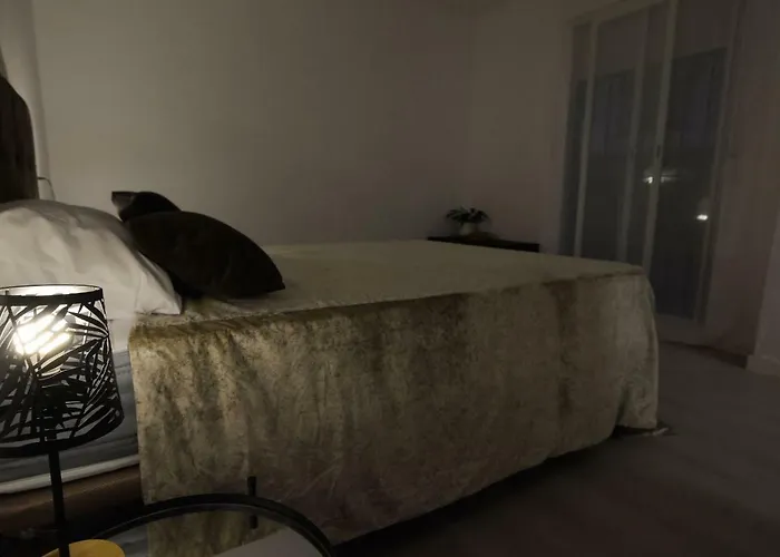 Vivienda Turistica Diseno En Patios De San Basilio *