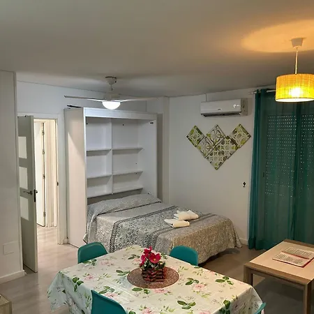 Vivienda Turistica Diseno En Patios De San Basilio Apartment