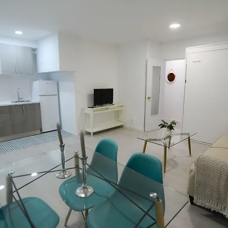 Vivienda Turistica Diseno En Los Patios De San Basilio * قرطبة