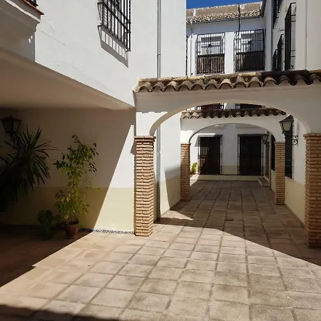 Vivienda Turistica Diseno En Patios De San Basilio *