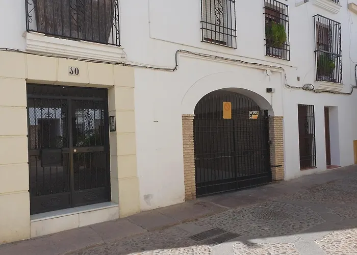 Vivienda Turistica Diseno En Patios De San Basilio